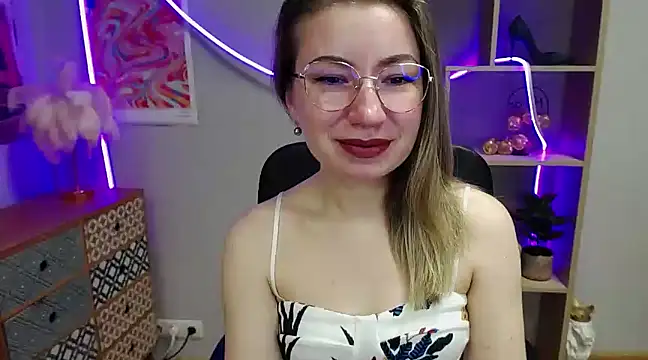 Mia_Tasty Chatroom