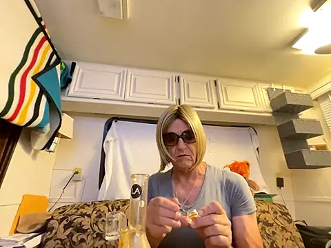 MichaelaGurl Chatroom