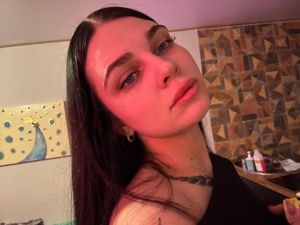 Michela_Fruet Chatroom