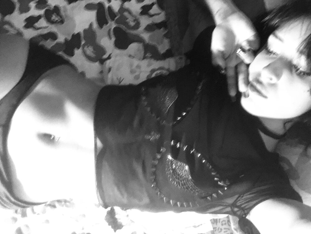 Mikasa-Ackerman Chatroom