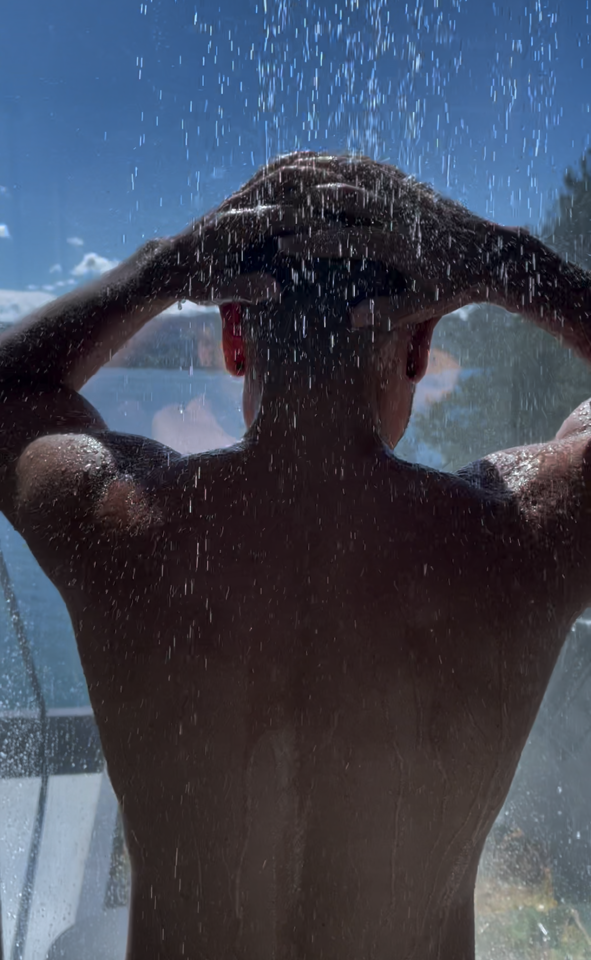 MikeSantoss1 Chatroom