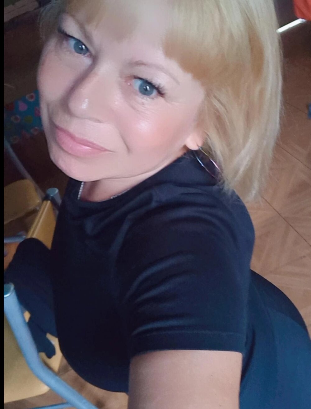 Milflucifer Chatroom