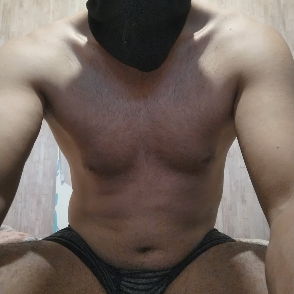 MilfyDilf40 Chatroom