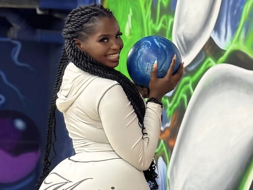 Milkyy_Momma Chatroom