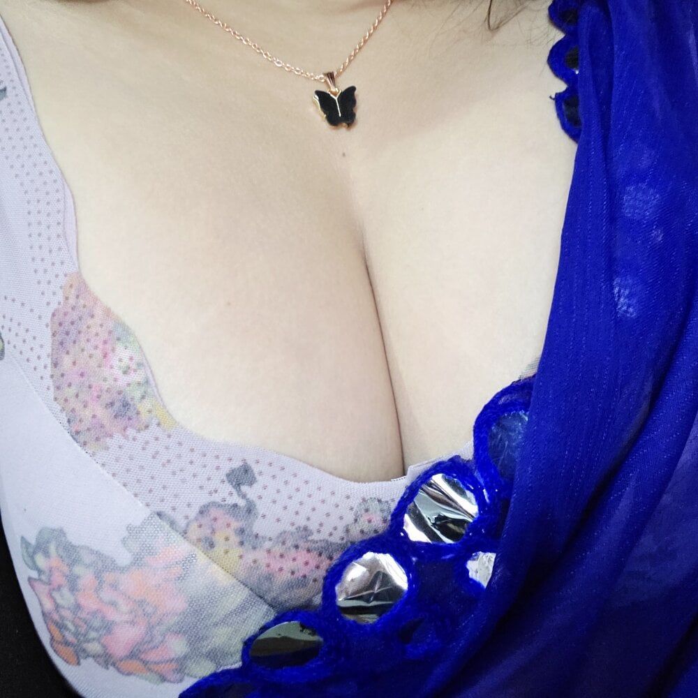 Minji_stripgirl Chatroom