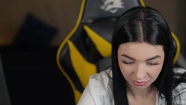 Molly_Crazy_ Chatroom
