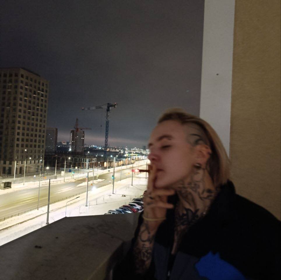 MonikaLowww Chatroom