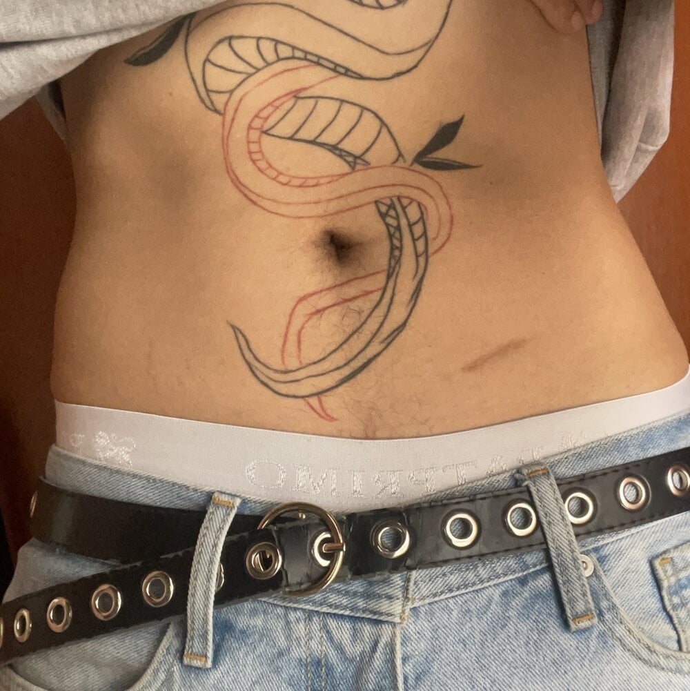 MrUniverse_ Chatroom