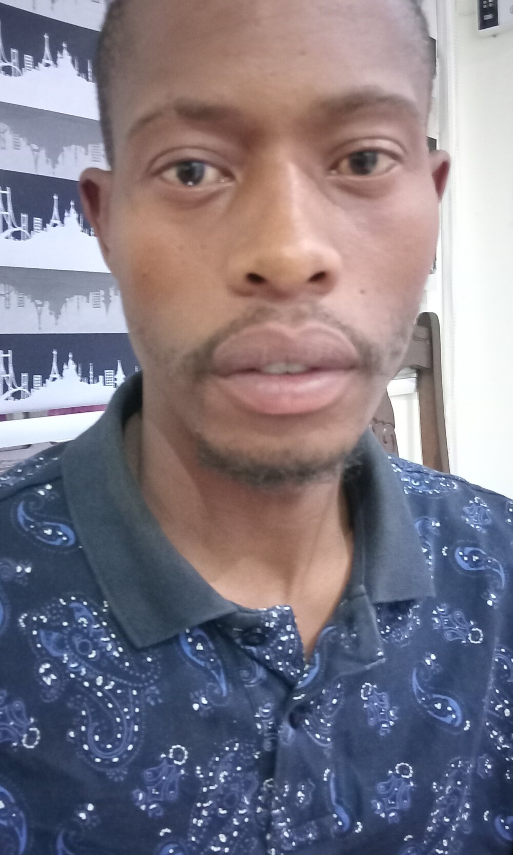 Mrshyguy194 Chatroom