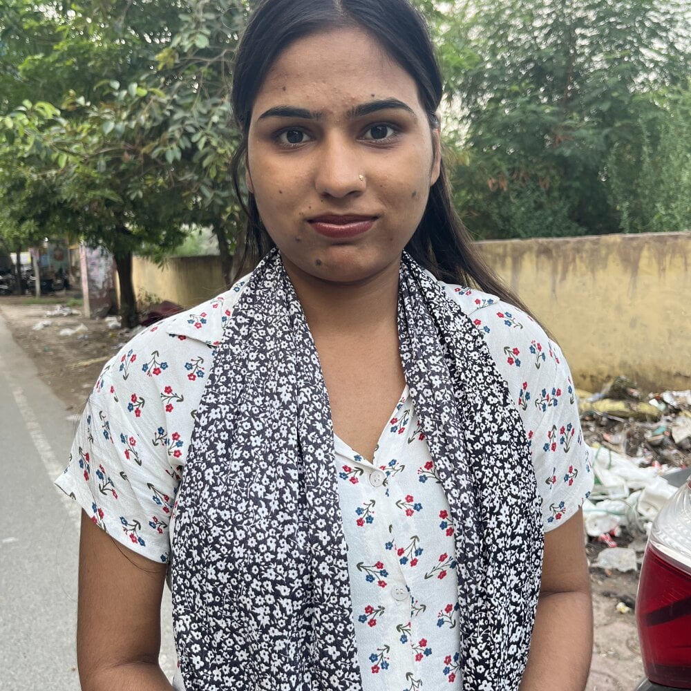 Naira-Tripathi Chatroom