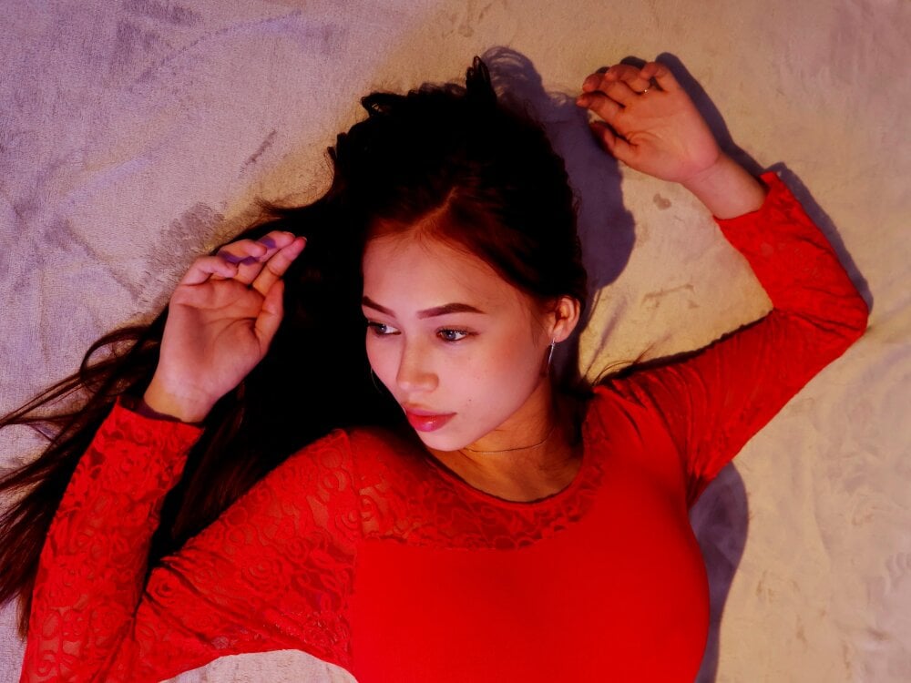 Naomi_Rousse Chatroom