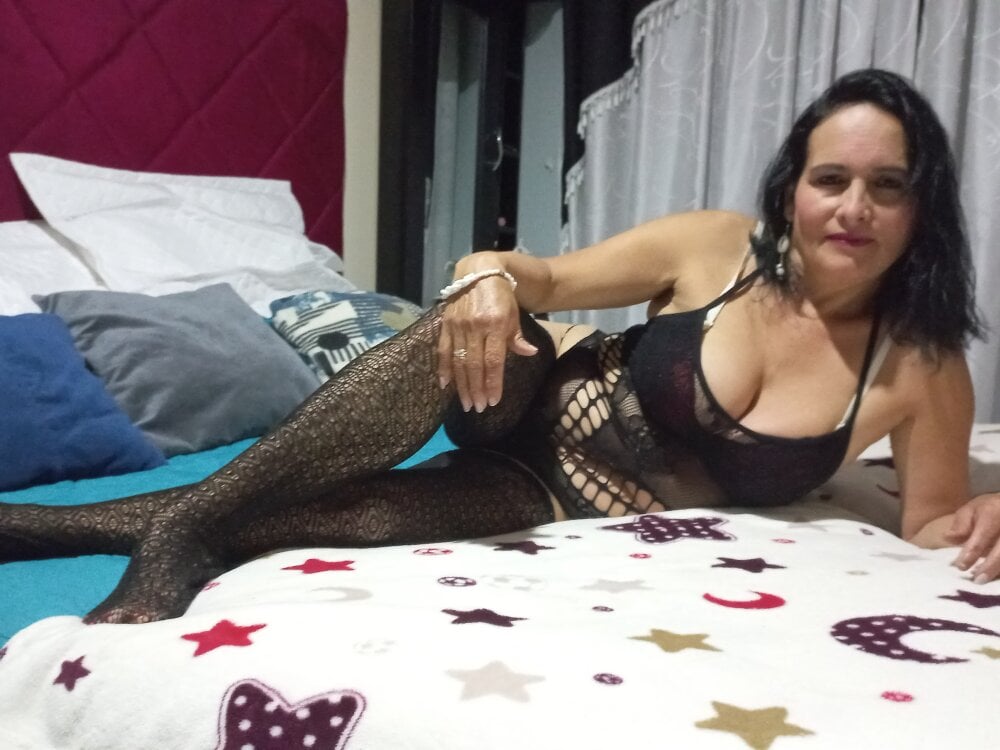 Nastylatinaxxx Chatroom
