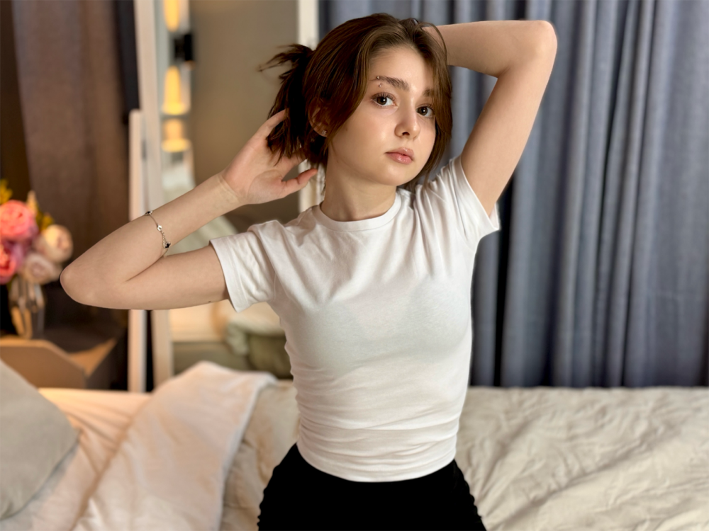 NatalieCroft Chatroom