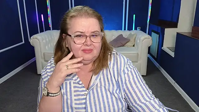 Natalie_Gucci Chatroom