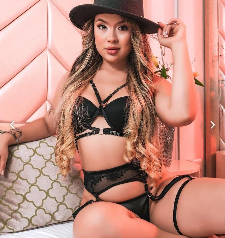Natalyefoster Chatroom