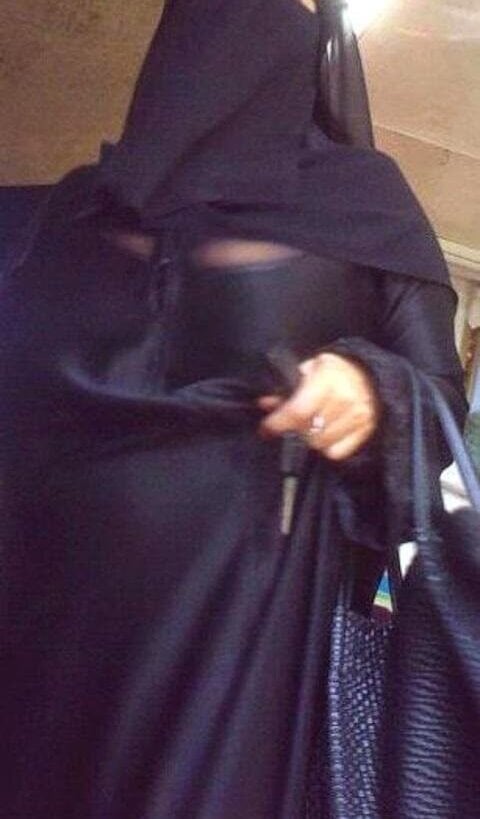 Natascha-31 Chatroom