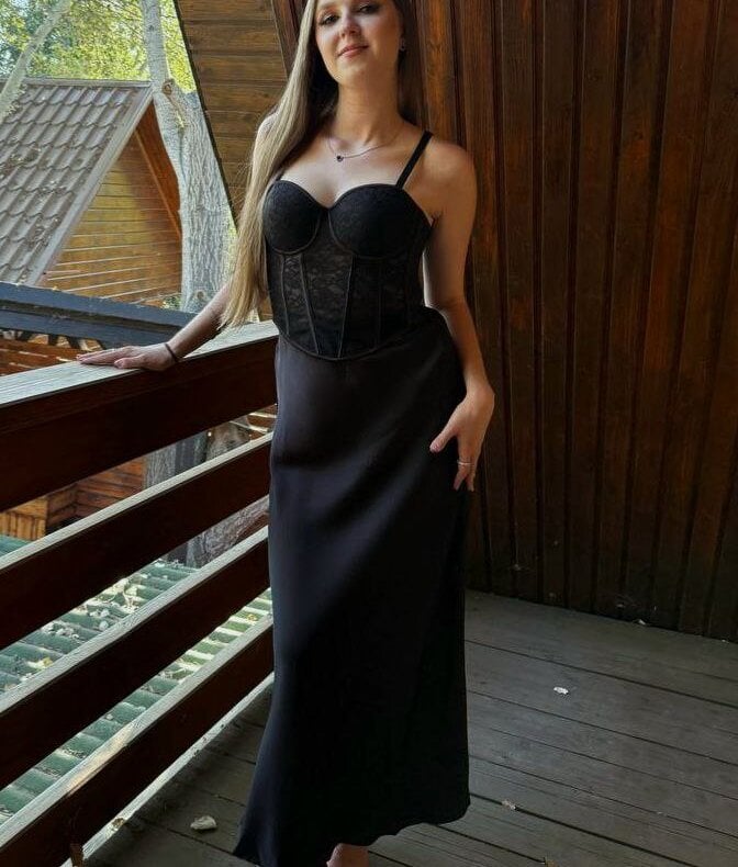 Nesie-Stoun Chatroom