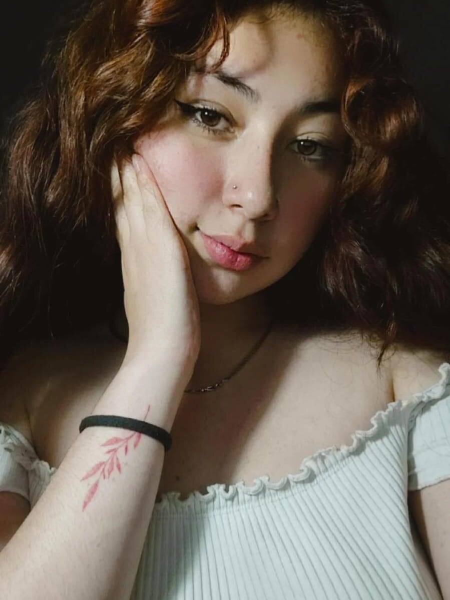 Nicolle_Evanss_ Chatroom