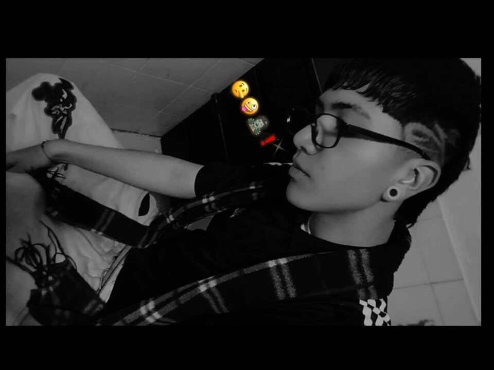 Nixx_Carpio Chatroom