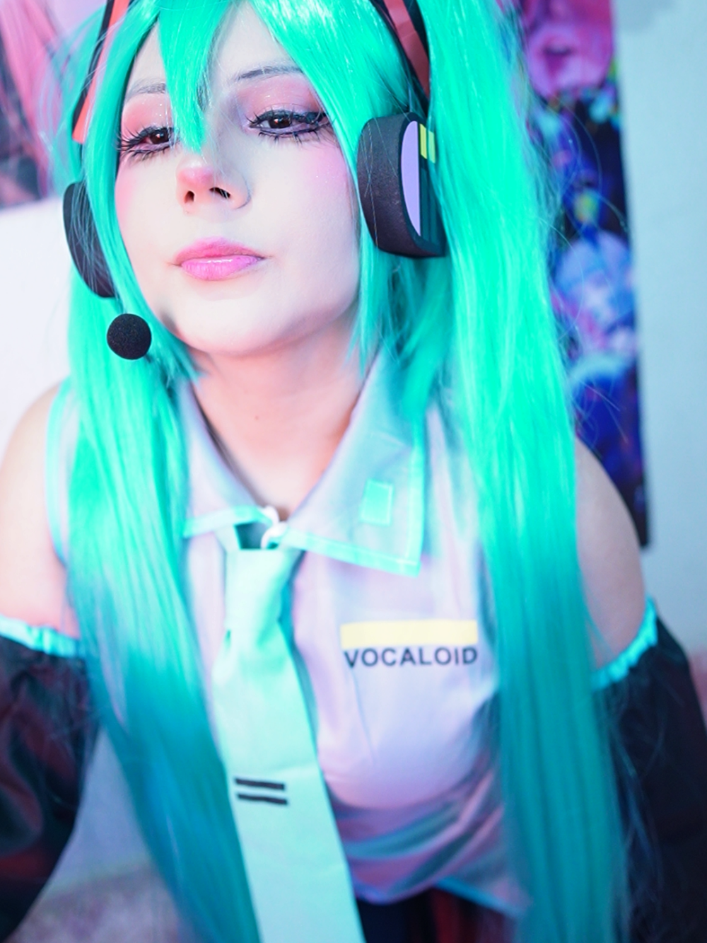 Noha-- Chatroom