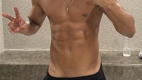 Novinho_Pauzudo_18cm