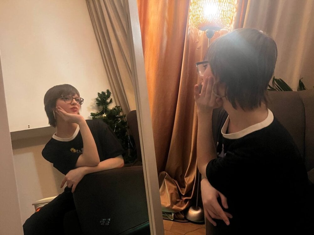 OliviaMacches Chatroom