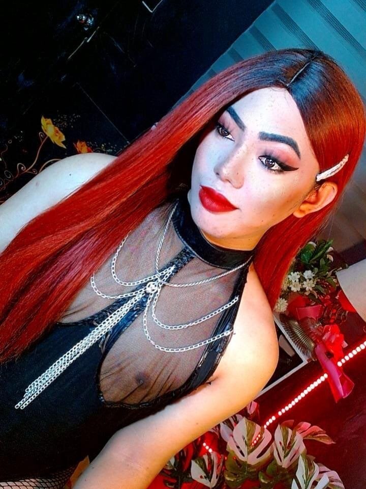 Olivia_the_Temptress27 Chatroom