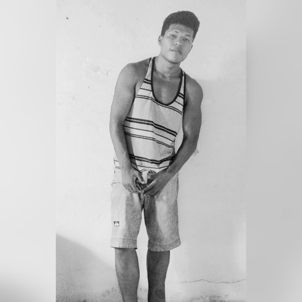 PAUGROSSO18CM Chatroom