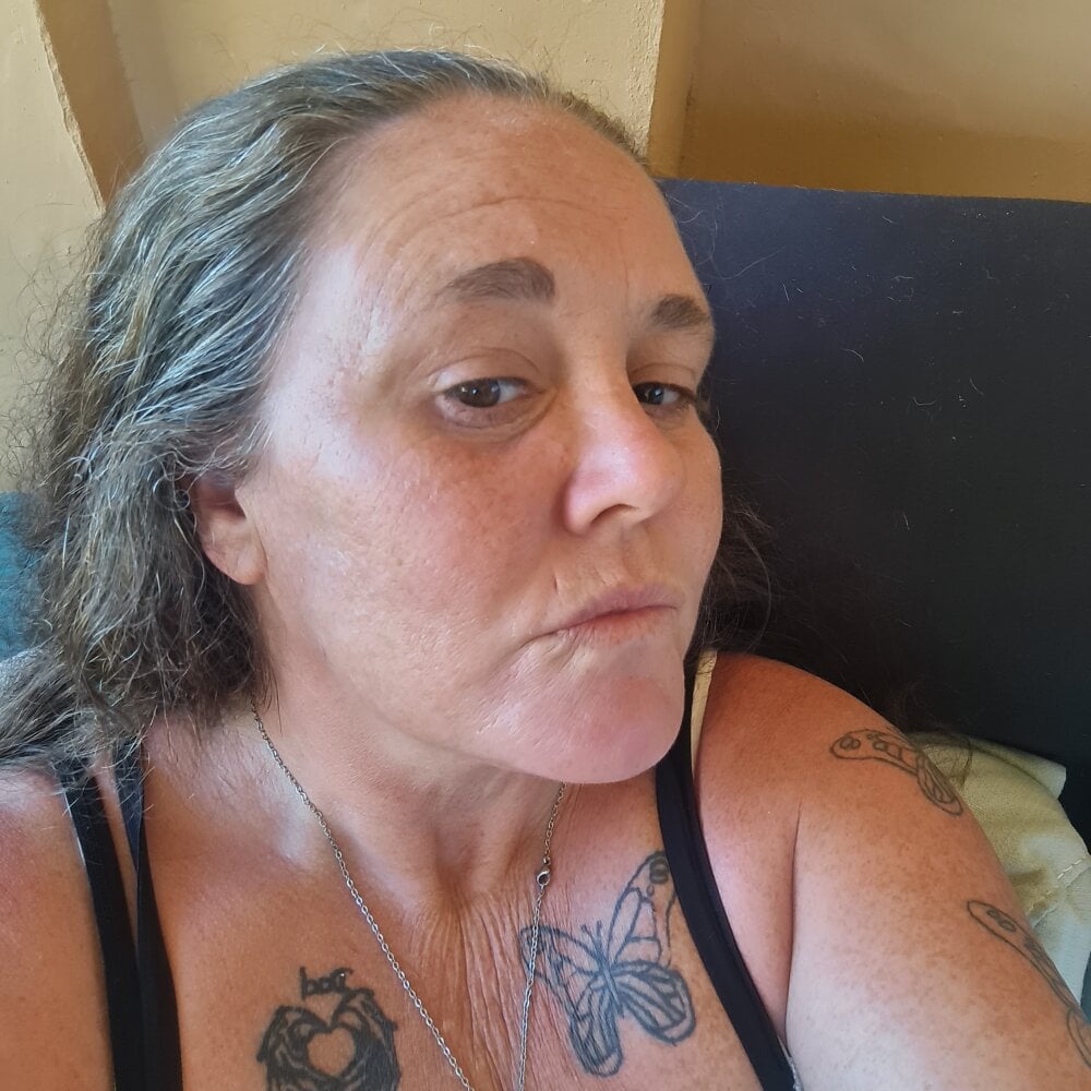 PRINCESS-KITTY-UK Chatroom