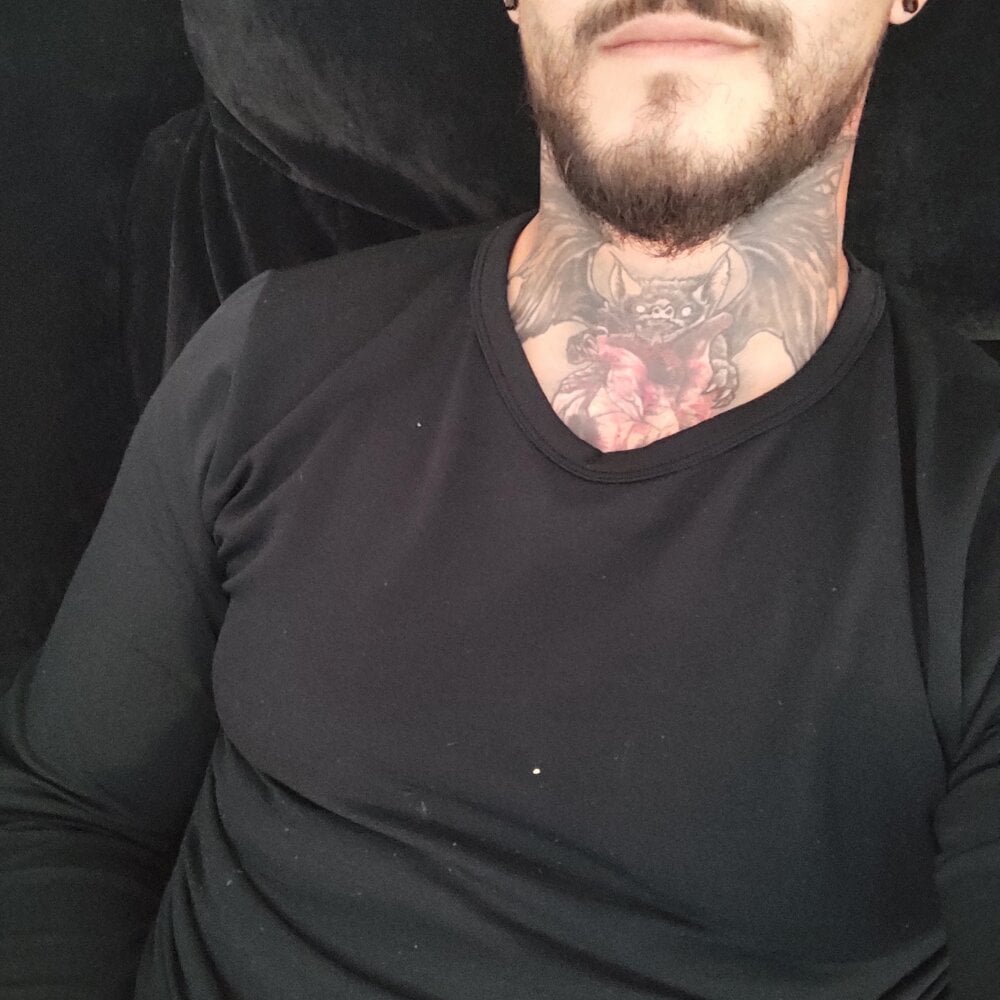 ParejaOcultaXX Chatroom