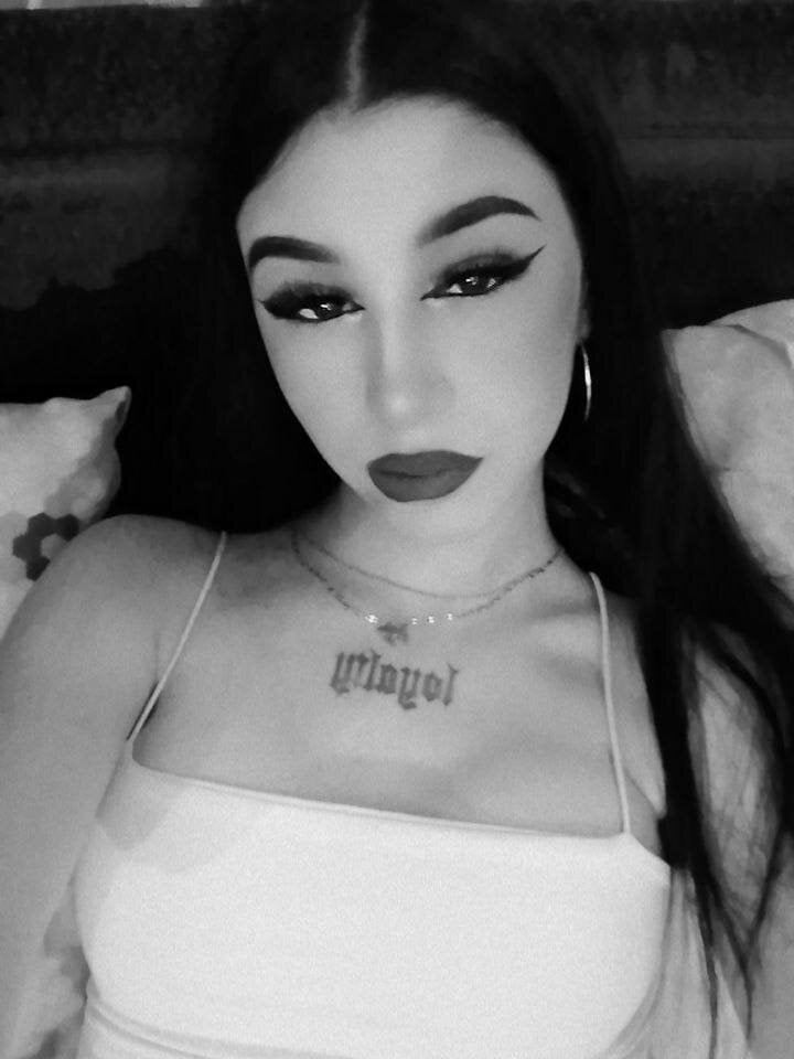 Patricia_Cuttie Chatroom