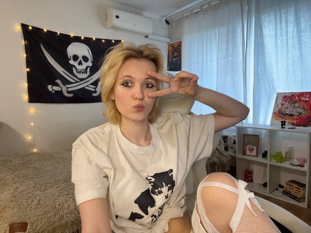 PearlineCallison Chatroom