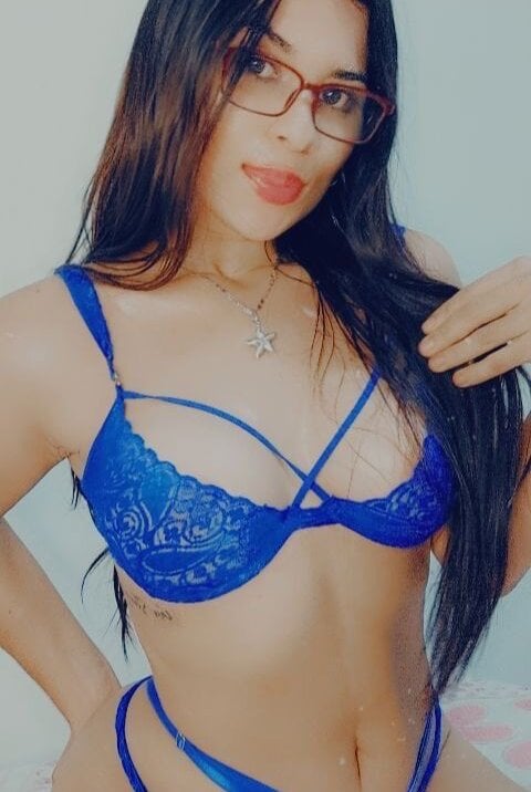 Perverted-Girl Chatroom