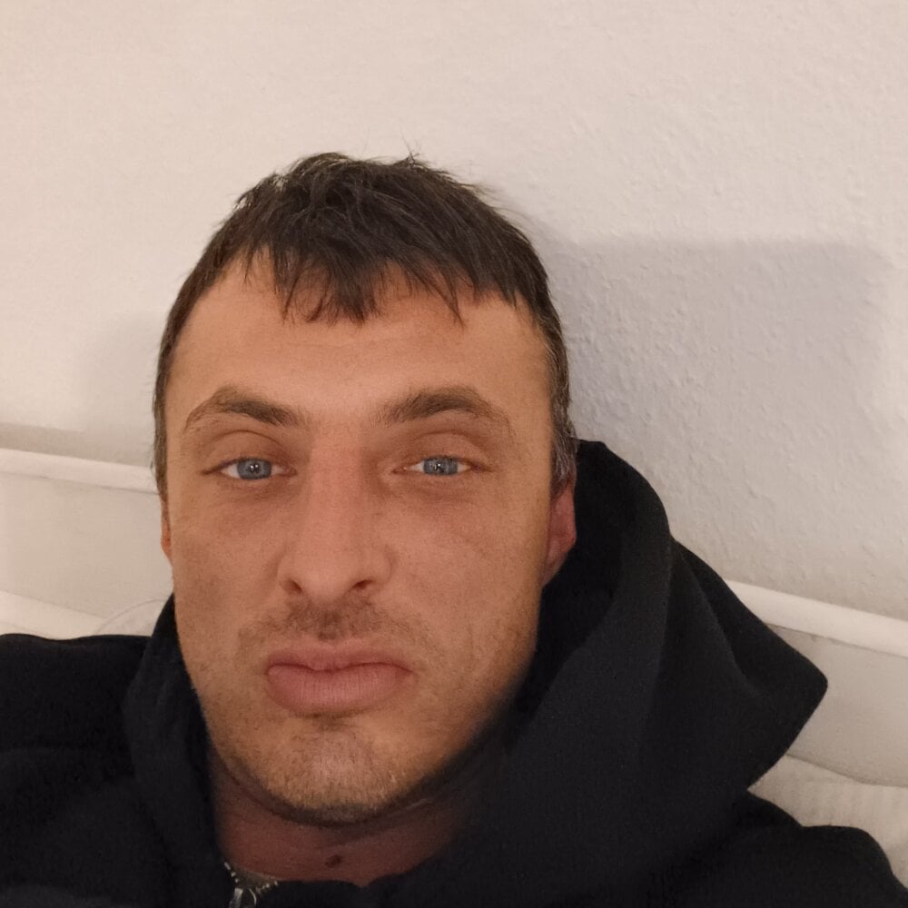 Peter059006 Chatroom