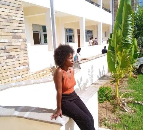 Petite_babee Chatroom