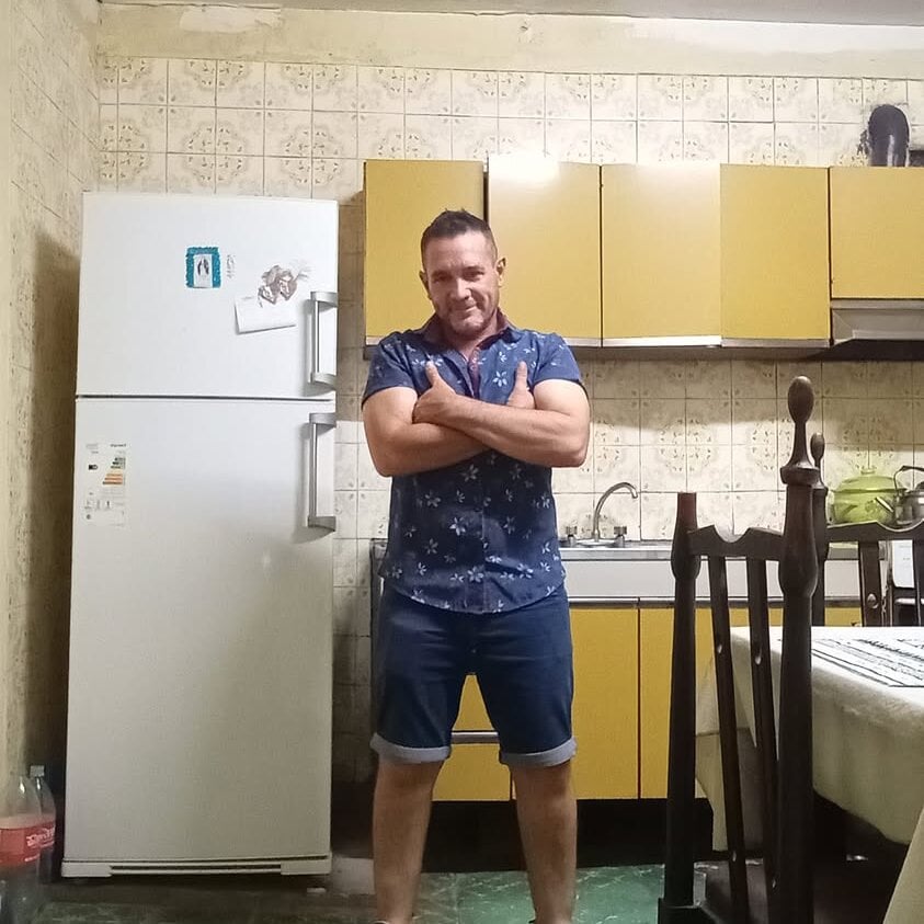 Porlassombras Chatroom