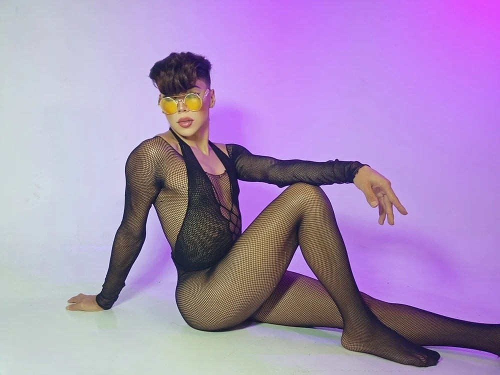 PrettyTaylor Chatroom
