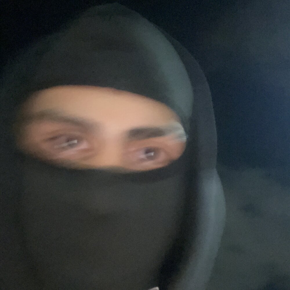 PristineMen Chatroom