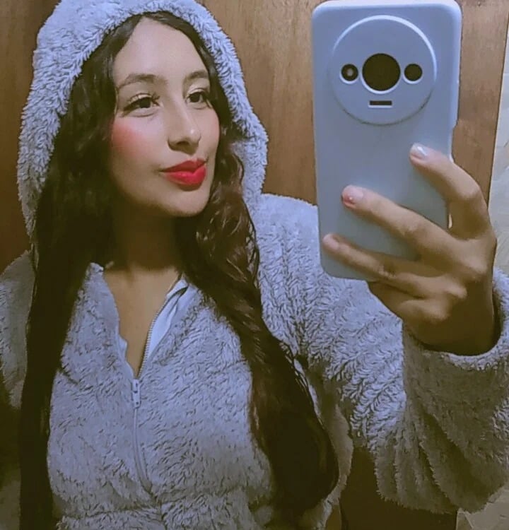 Priya_Bloom Chatroom