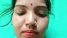 priya-sexy1