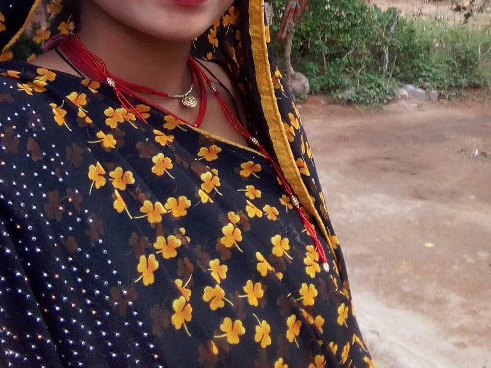 Punam_sony Chatroom