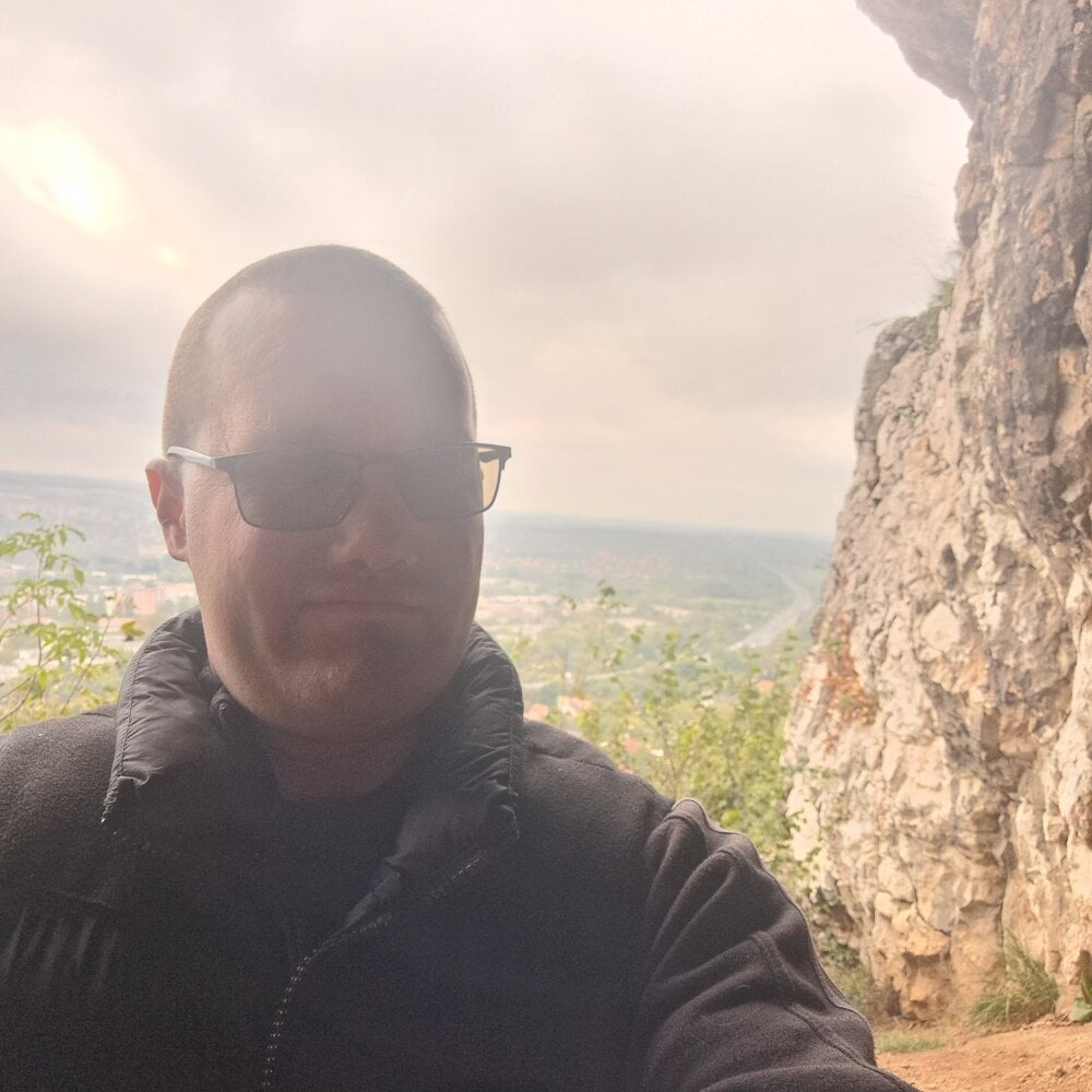 Pyromanancer Chatroom