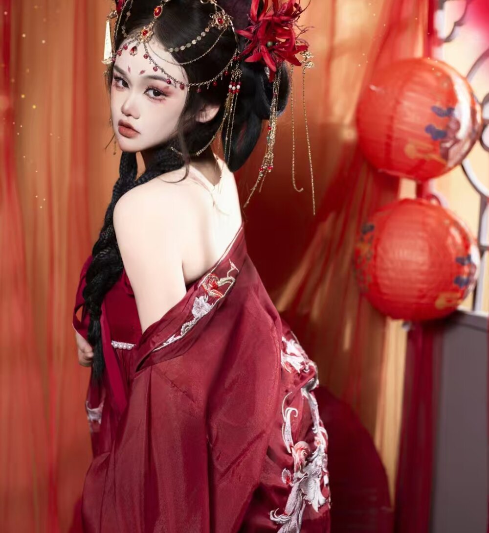 Qiqi77- Chatroom