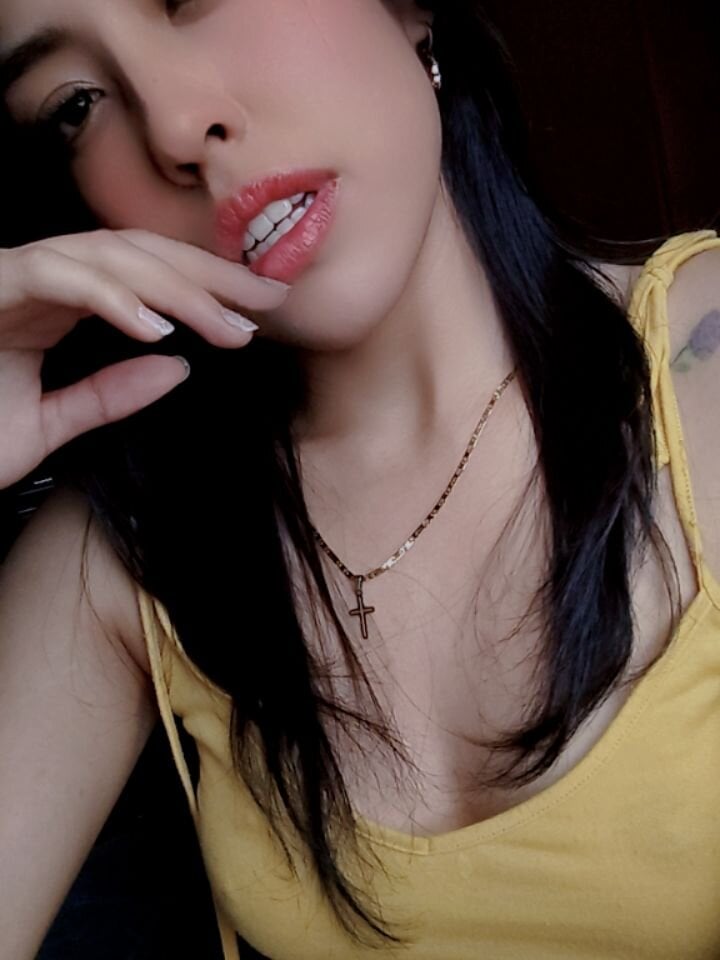 Queen_Ashly Chatroom