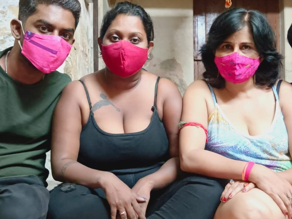 REALFAMILYSHOW Chatroom