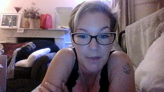 Racey_Rochelle_X Chatroom