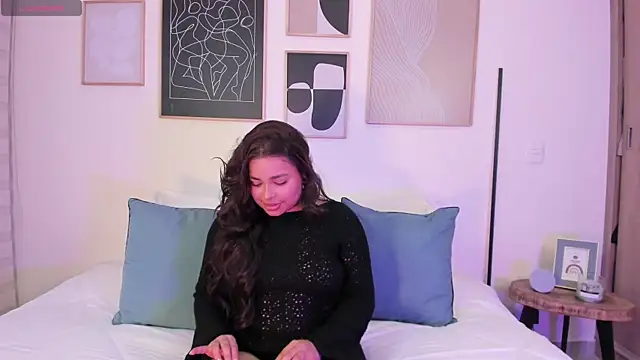 RachelRusso Chatroom