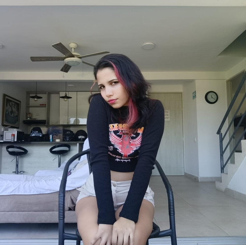 RavenandCody Chatroom