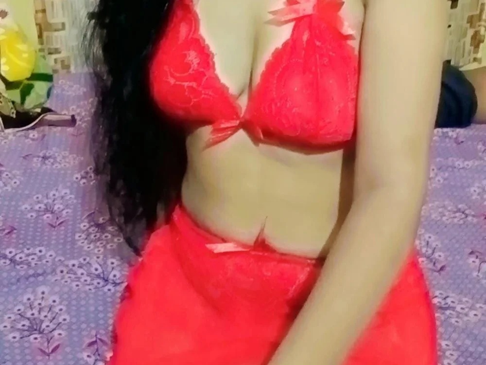 Rayi_Hot_3 Chatroom