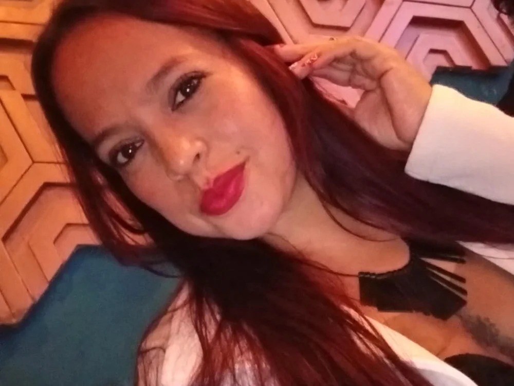 RebecaRivers Chatroom
